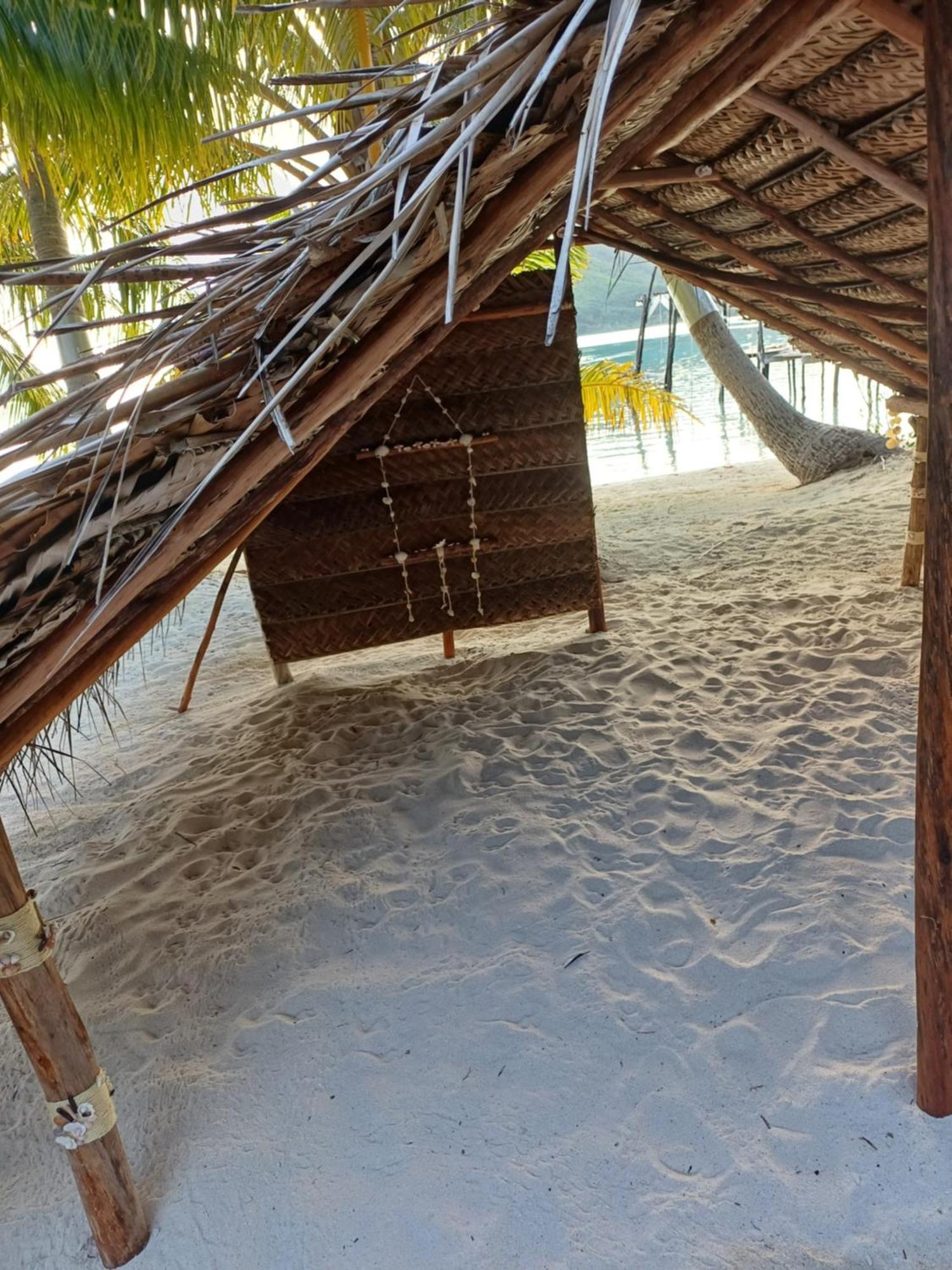 Poemanahere Island Camping A Maupiti Te-Fare-Arii Ngoại thất bức ảnh