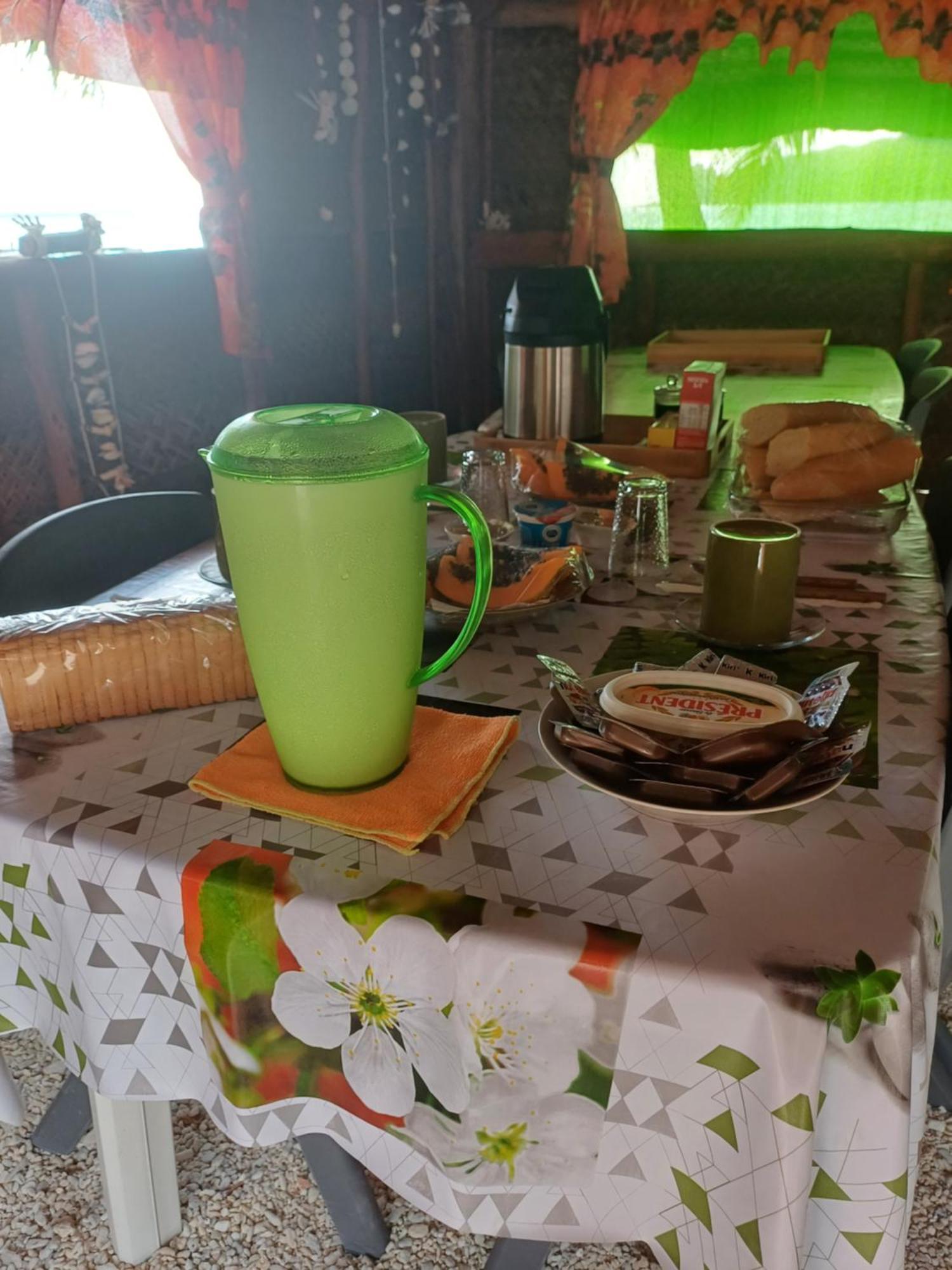 Poemanahere Island Camping A Maupiti Te-Fare-Arii Ngoại thất bức ảnh